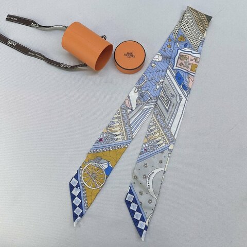 HERMES 全新Twilly奇珍異寶絲巾