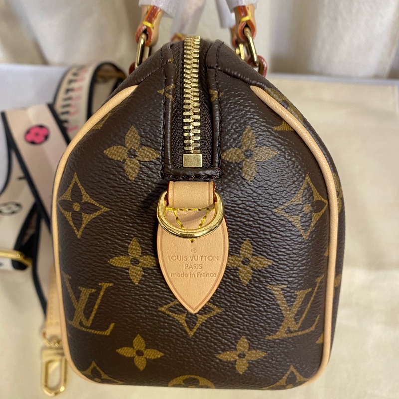 LOUIS VUITTON Speedy 20 枕頭包手提單肩斜挎包 刺繡黑邊寬肩帶-3