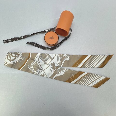 HERMES 全新Twilly棕色馬車絲巾