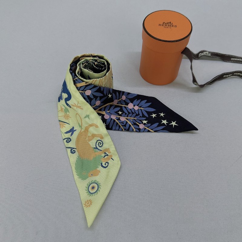 HERMES 全新Twilly瑪雅叢林絲巾-3