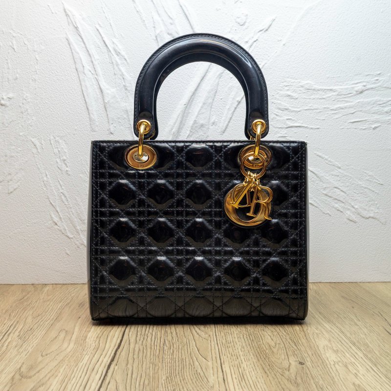 Lady Dior 戴妃包五格黑色漆皮金扣-0