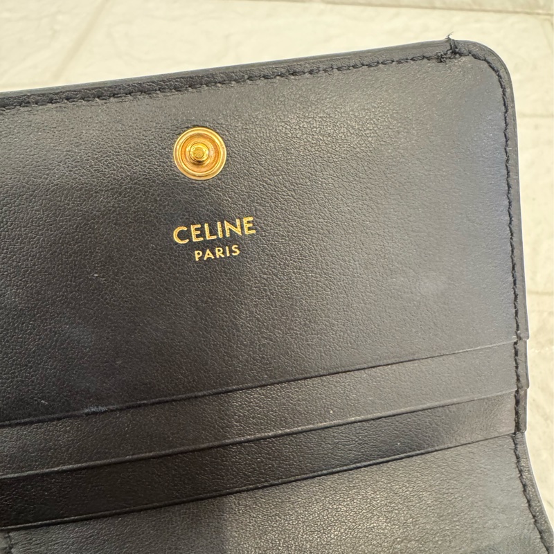 Celine黑色金凱旋門釦式短夾-17