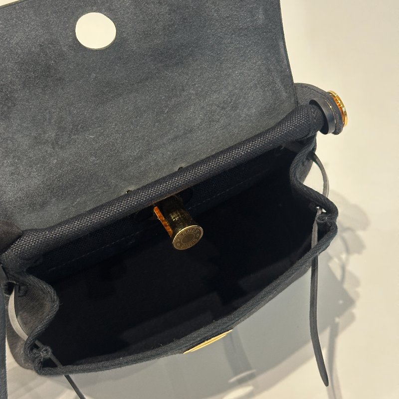 閒置新有購證🙌🏻 Hermès 愛馬仕 Mini Herbag 黑色金釦-18
