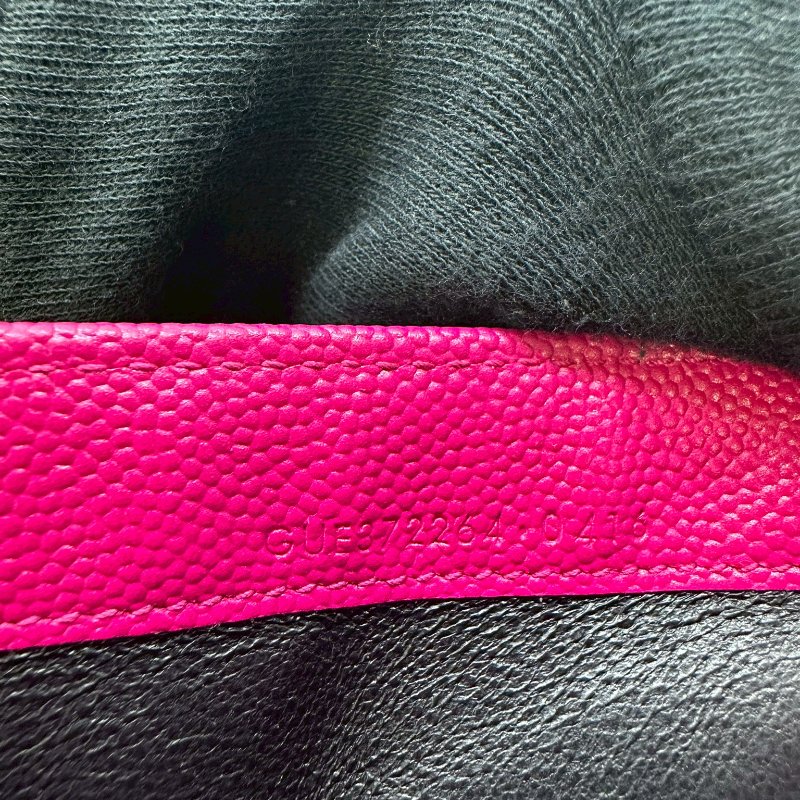YSL 桃金魚子醬信封長夾-10