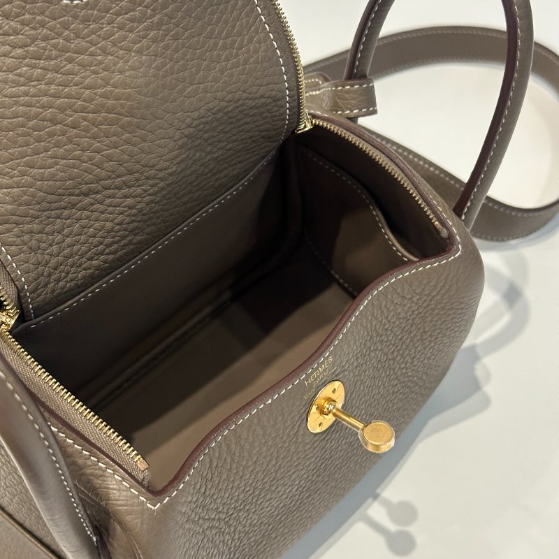 99新🆕 Hermès 愛馬仕 Mini Lindy 大象灰金釦-18