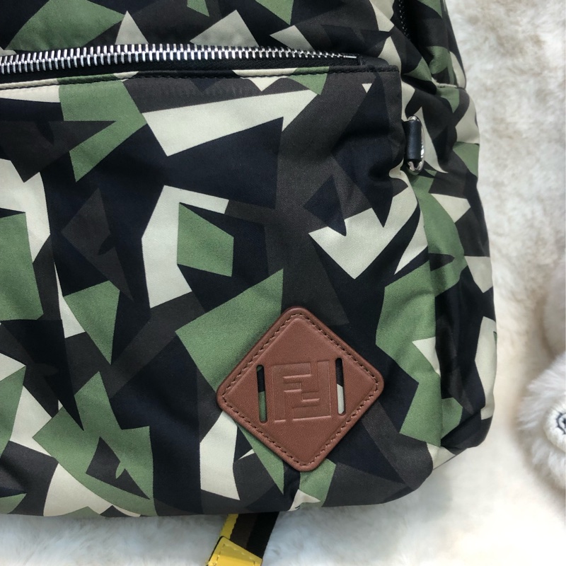 FENDI 迷彩背囊 I825WH-5