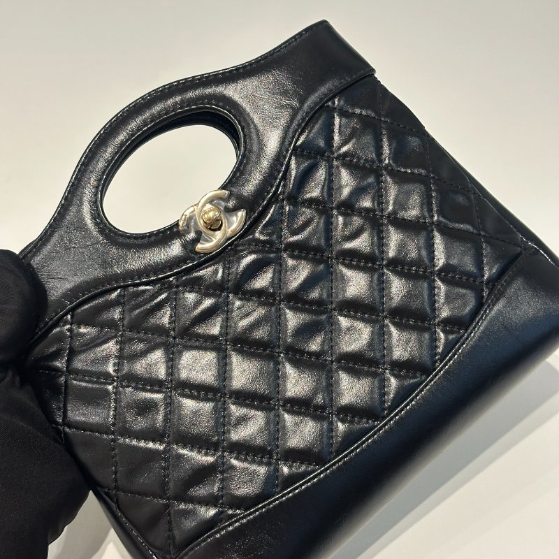 閒置新✨ 芯片款 Chanel 香奈兒 31 Bag Mini 黑金-16