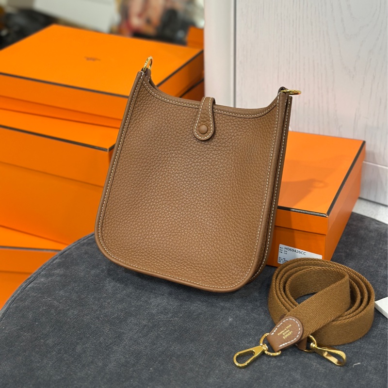 #近新閒置 #配件齊全 #🆕K刻 愛馬仕金棕金mini Evelyn-7