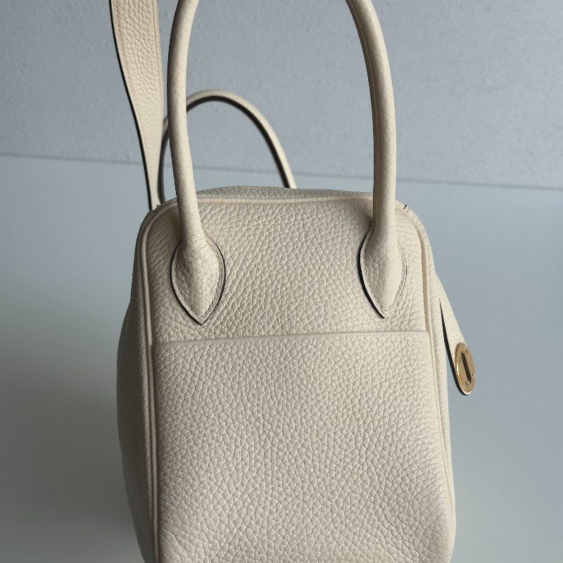 99新🆕 全配有購證 Hermès 愛馬仕 Lindy 26 奶油白金釦-21
