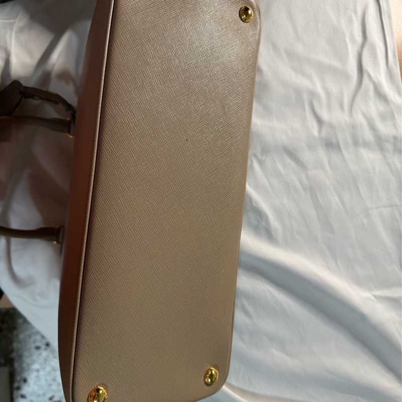 Prada Saffiano防刮牛皮氣質奶茶色🤎附保卡🉑議價-8