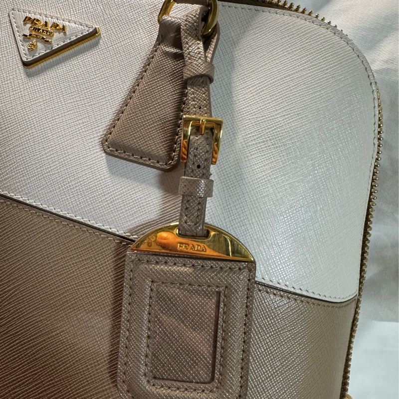 Prada Saffiano防刮牛皮氣質奶茶色🤎附保卡🉑議價-11