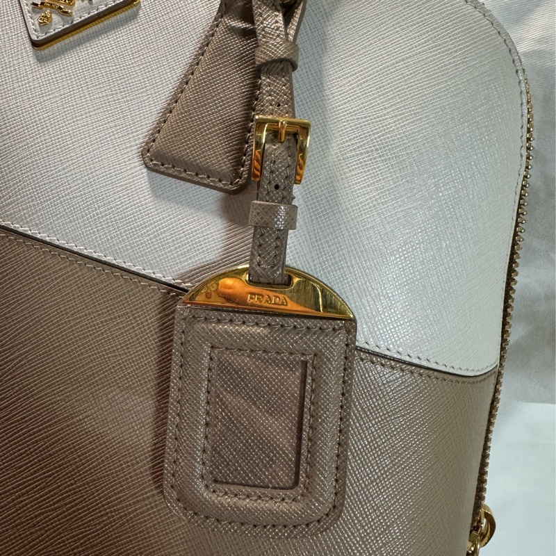 Prada Saffiano防刮牛皮氣質奶茶色🤎附保卡🉑議價-14