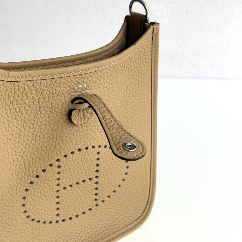 閒置新✨ Hermès 愛馬仕 Evelyne Mini 馬爾法米銀釦 二代-3
