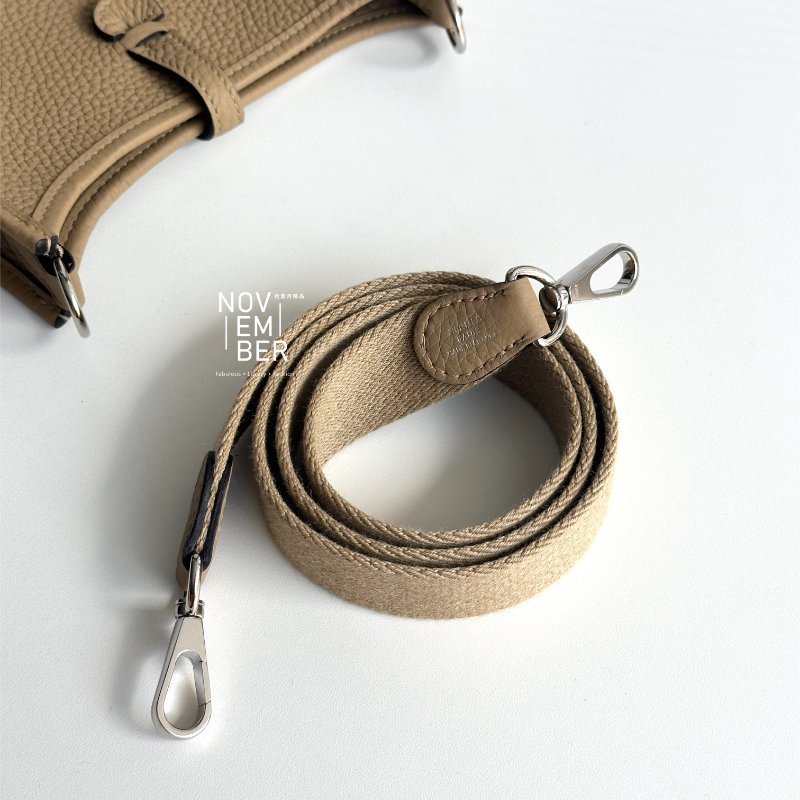 閒置新✨ Hermès 愛馬仕 Evelyne Mini 馬爾法米銀釦 二代-6