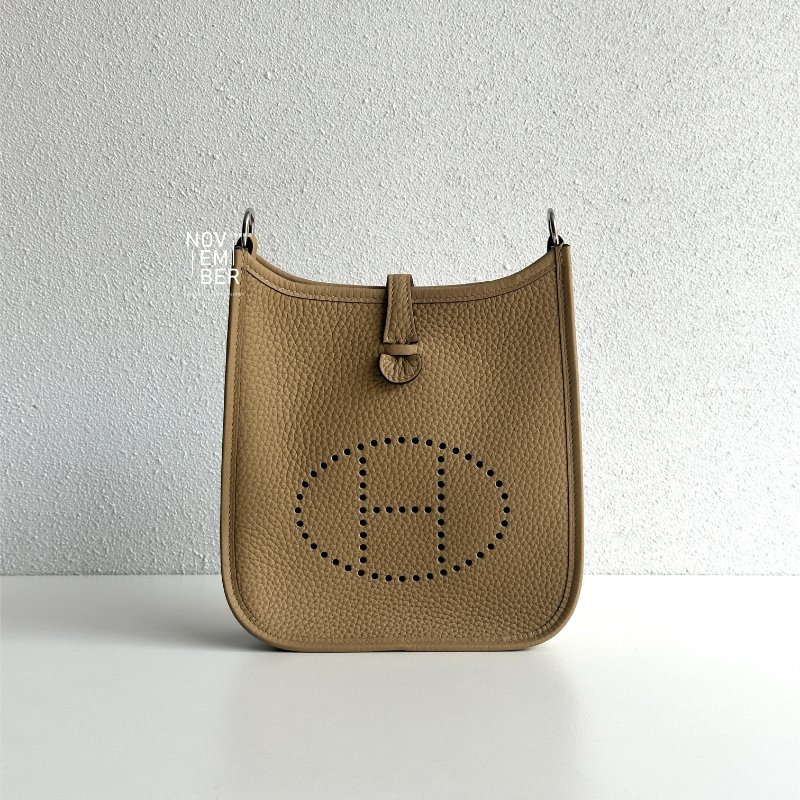 閒置新✨ Hermès 愛馬仕 Evelyne Mini 馬爾法米銀釦 二代-8