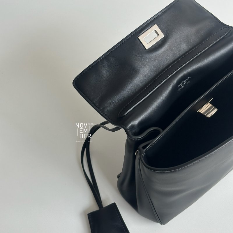 閒置新✨ 全配有購證 Balenciaga 巴黎世家 Rodeo 黑色銀釦 XS號-6