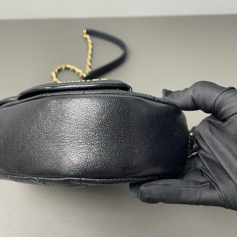 Chanel 黑金牛皮 限量秀款 雙C大logo 29開 尺寸約20x13-7