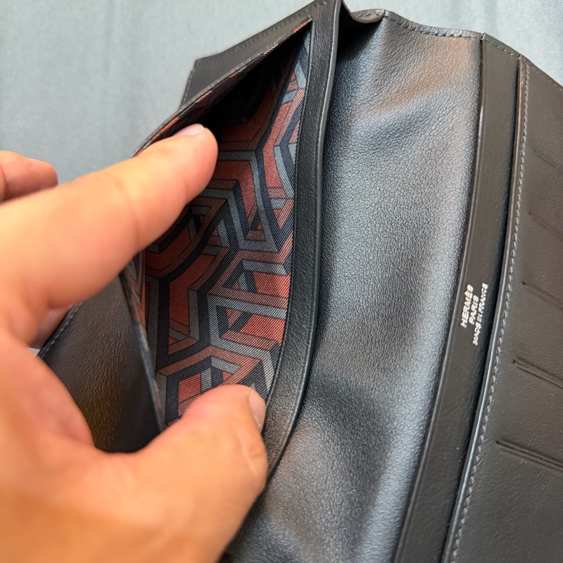 Hermès 黑色絲巾長夾-6