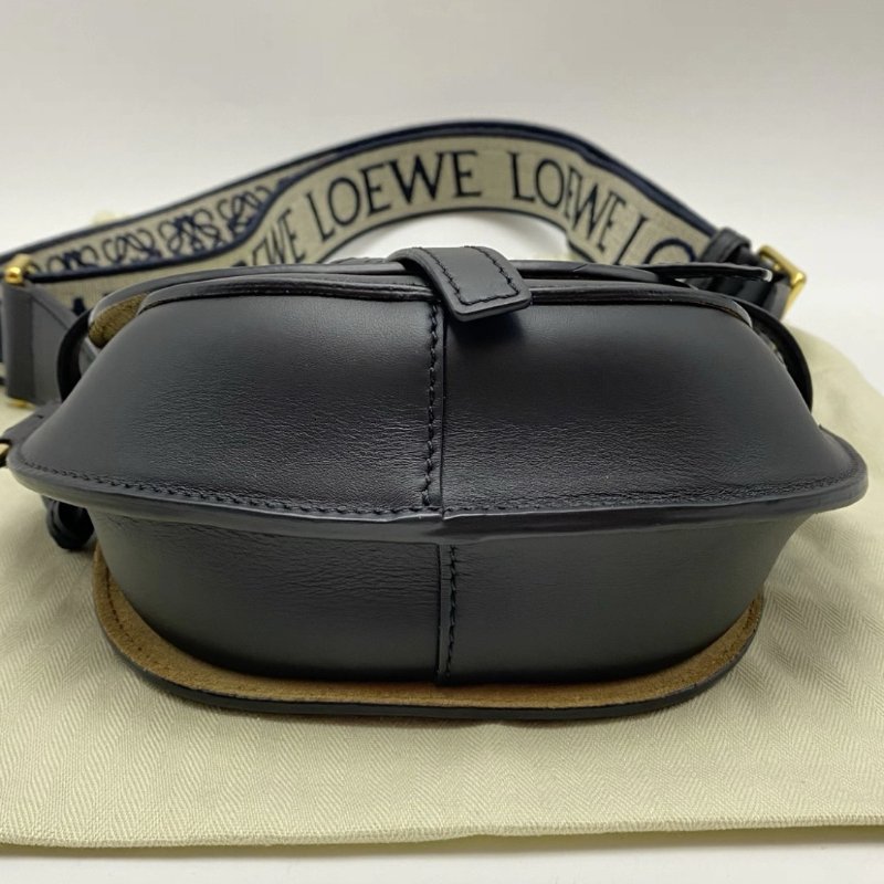 LOEWE 黑金gate馬鞍肩背斜背包21*13*9.5 98新配件塵袋-2