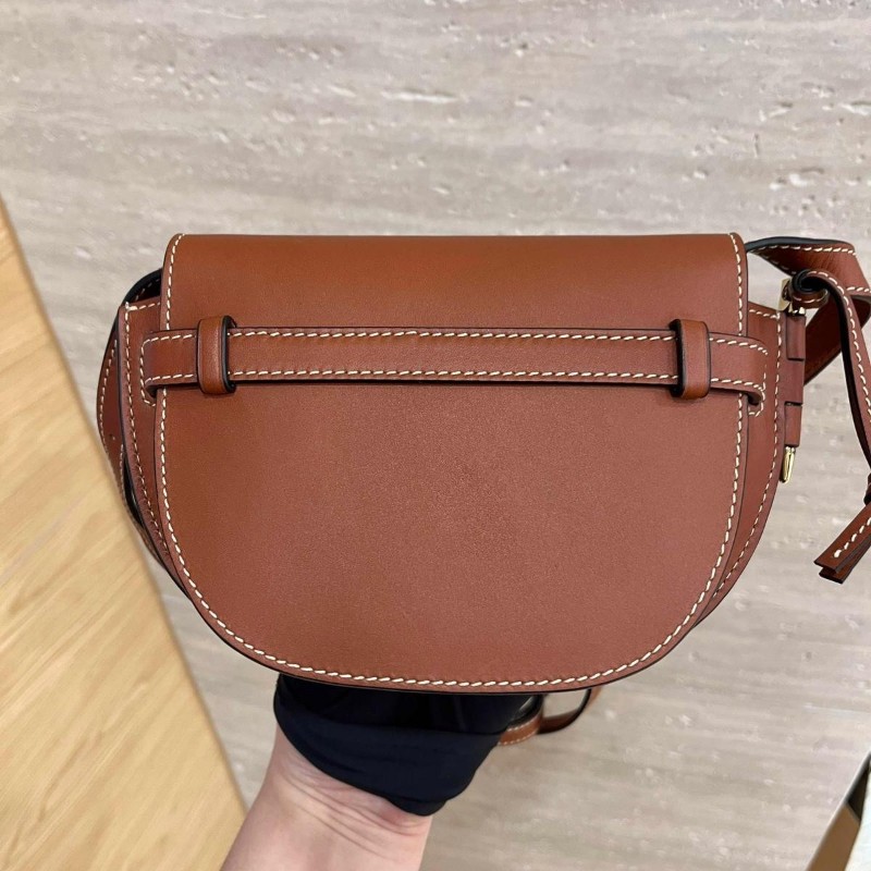 LOEWE Mini Gate 焦糖色-3