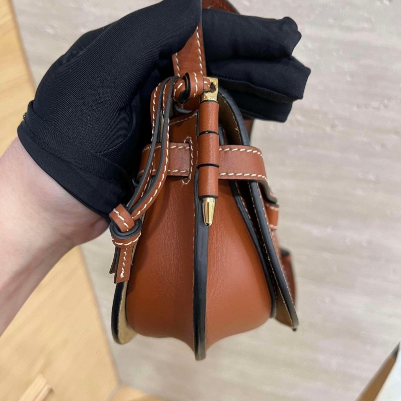 LOEWE Mini Gate 焦糖色-4