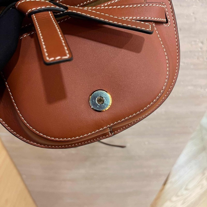 LOEWE Mini Gate 焦糖色-19