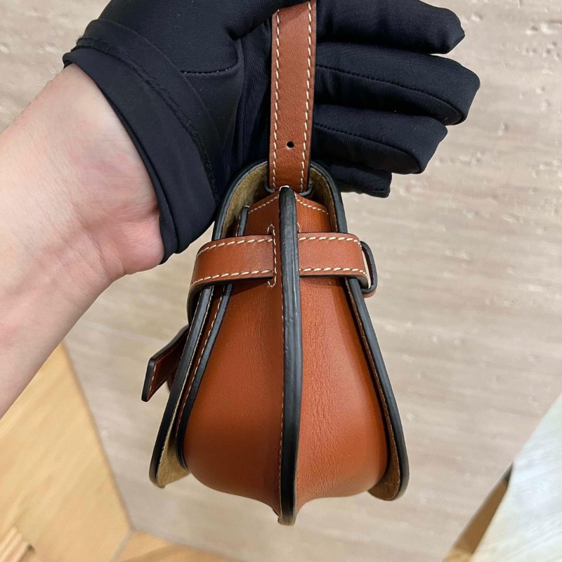 LOEWE Mini Gate 焦糖色-23
