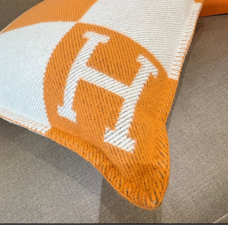 *SHIHNA名牌精品*HERMES 愛馬仕 Avalon H 喀什米爾羊毛 抱枕-2