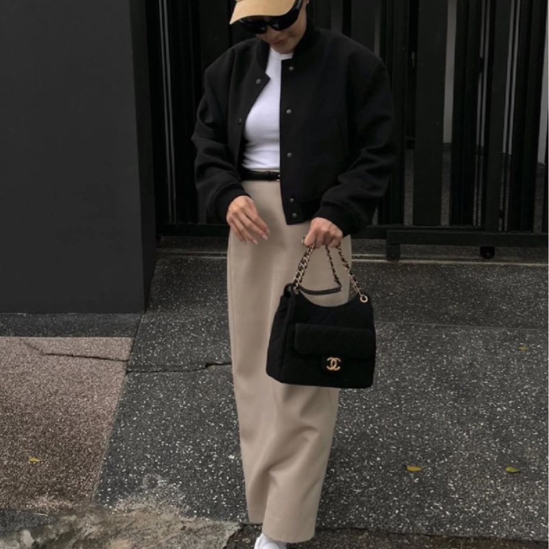 ෆ Chanel 23C天貓精靈🖤帆布款hobo🈶購證-2
