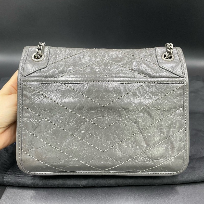Saint laurent YSL 灰色油蠟皮小號D扣niki 肩背包斜背包 22*16cm-2