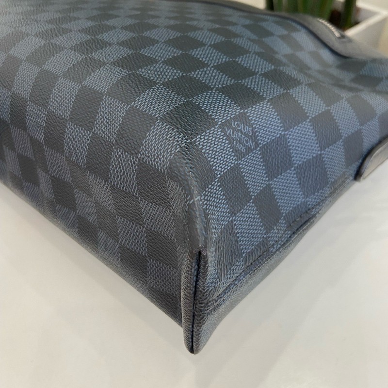 LV 男士藍色棋盤格手提包 電腦公事包 有肩帶 約36*6*28cm。-8
