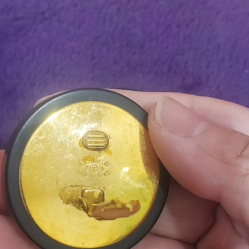 香奈兒夾式耳環。早期精品。市面罕見-3