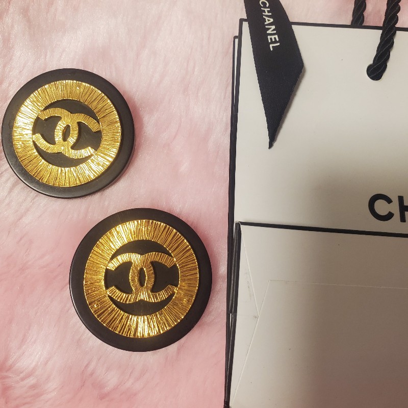 香奈兒夾式耳環。早期精品。市面罕見-5
