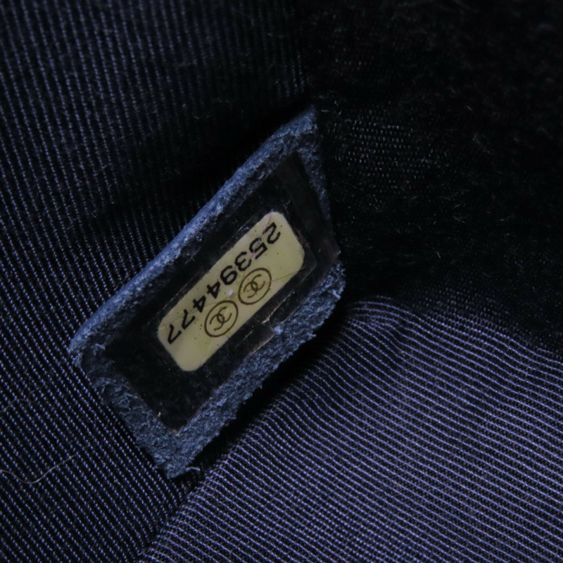 CHANEL 牛皮皮革Boy Chanel 25金扣鏈帶肩背袋-6