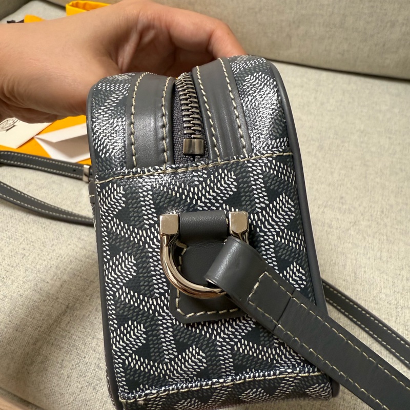 goyard camera bag cap vert-15