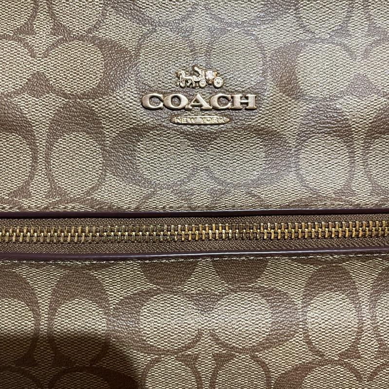 Coach經典logo金釦桃拼棕32cm拉鍊托特包-22