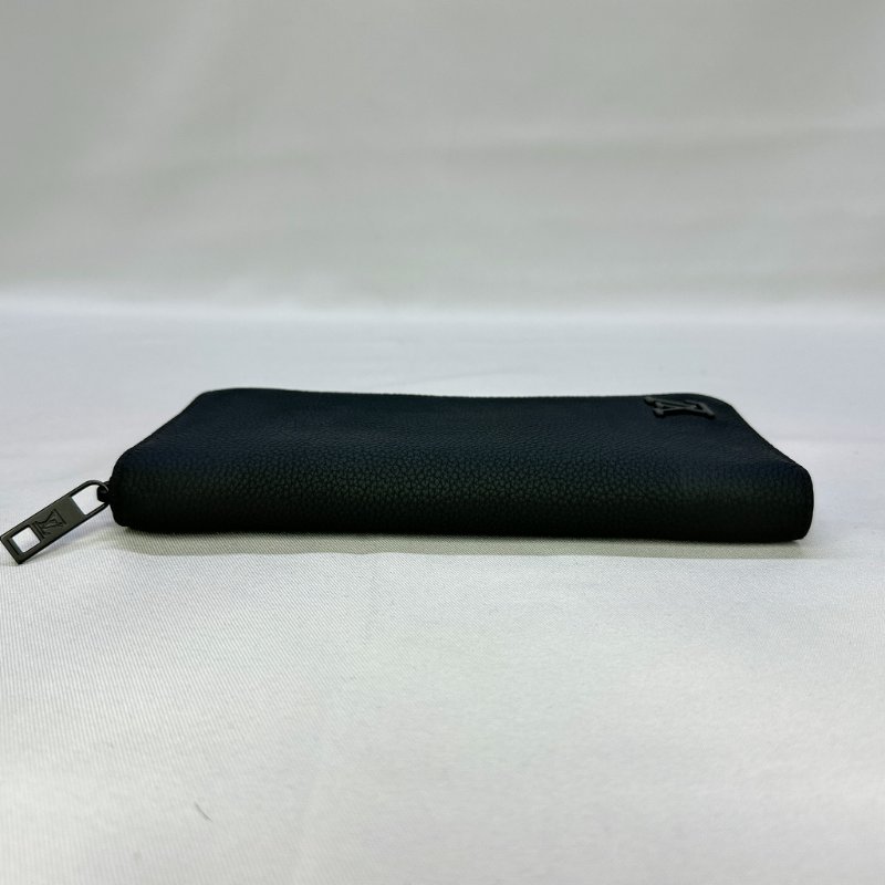 LV Aerogram牛皮拉鍊長夾-7