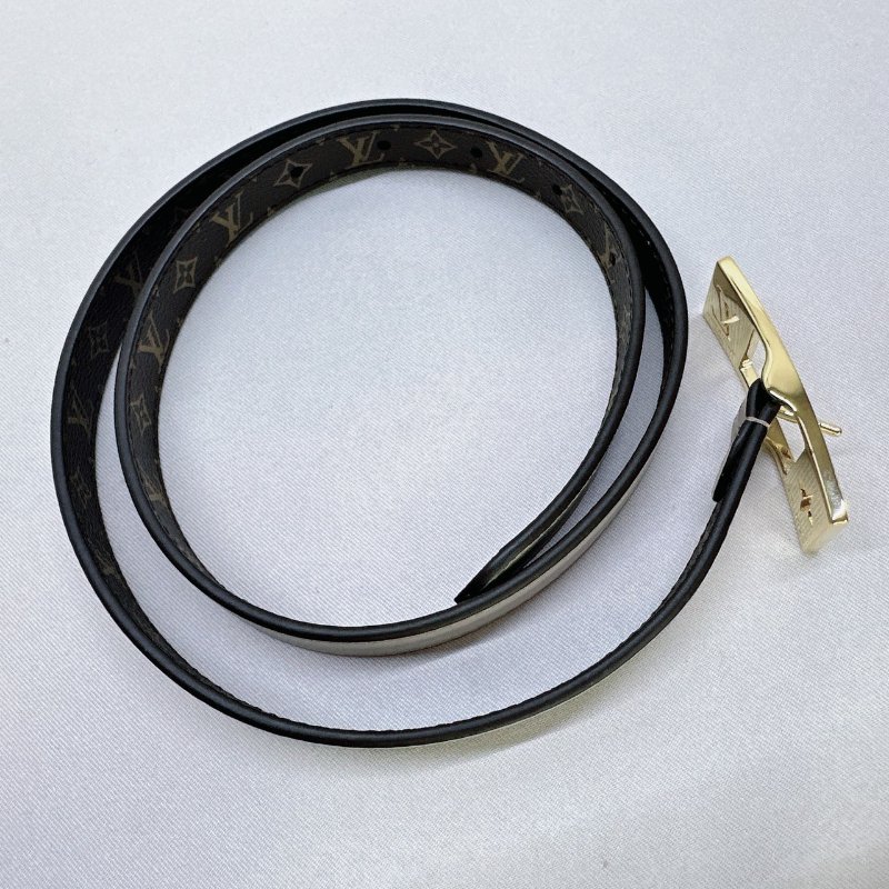 LV Duo皮革拼老花雙面腰帶-8