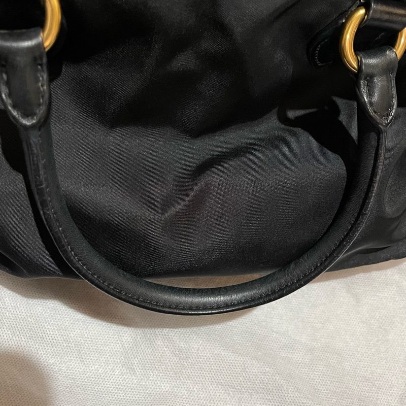 Prada經典尼龍手提包-26