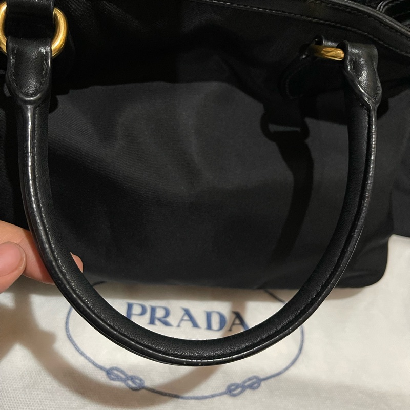Prada經典尼龍手提包-46