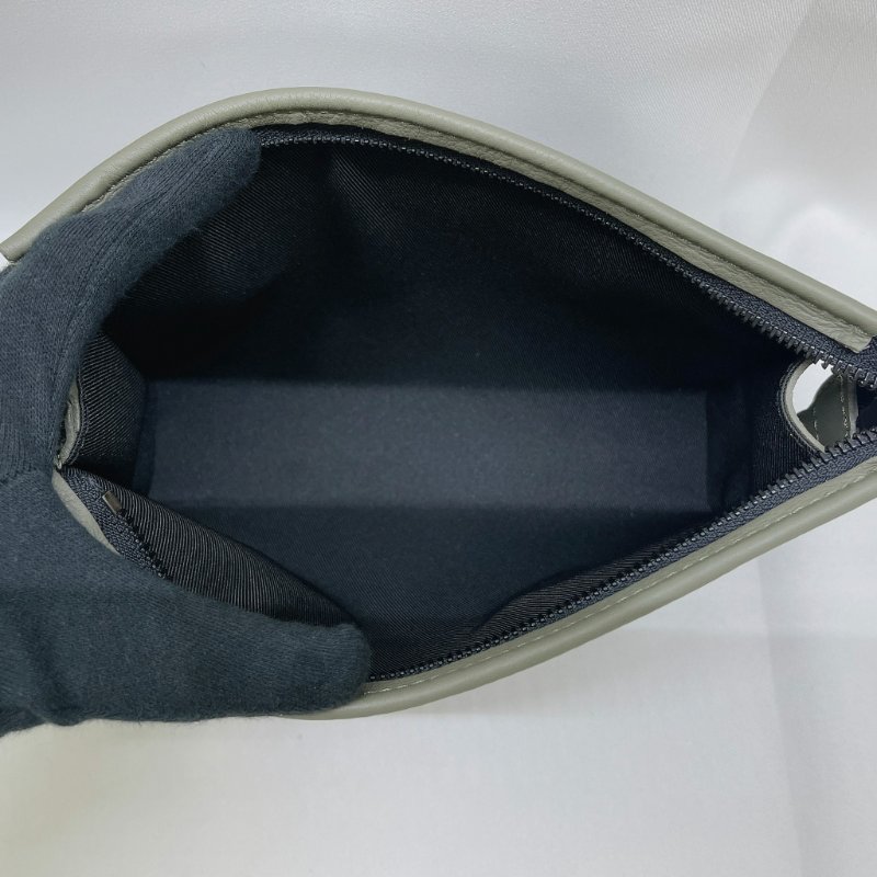 LV Gaston二合一肩背包-3