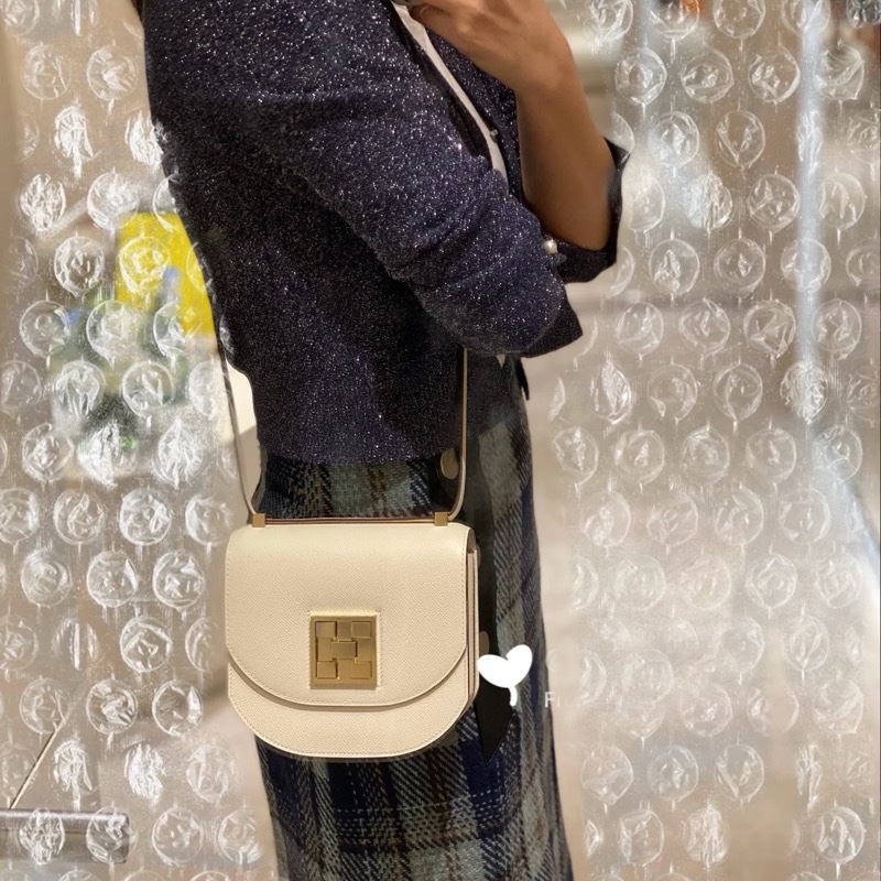 Hermès / 愛馬仕 Mosaique 馬賽克Epsom小牛皮 淺金扣 單肩斜挎包 女款 Nata 奶昔白-3