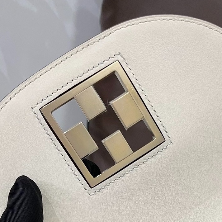 Hermès / 愛馬仕 Mosaique 馬賽克Epsom小牛皮 淺金扣 單肩斜挎包 女款 Nata 奶昔白-10