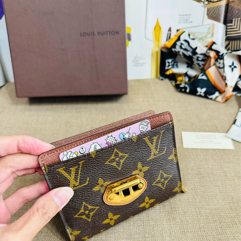 ✨售 二手真品 LV 經典老花 中短夾 錢包-31