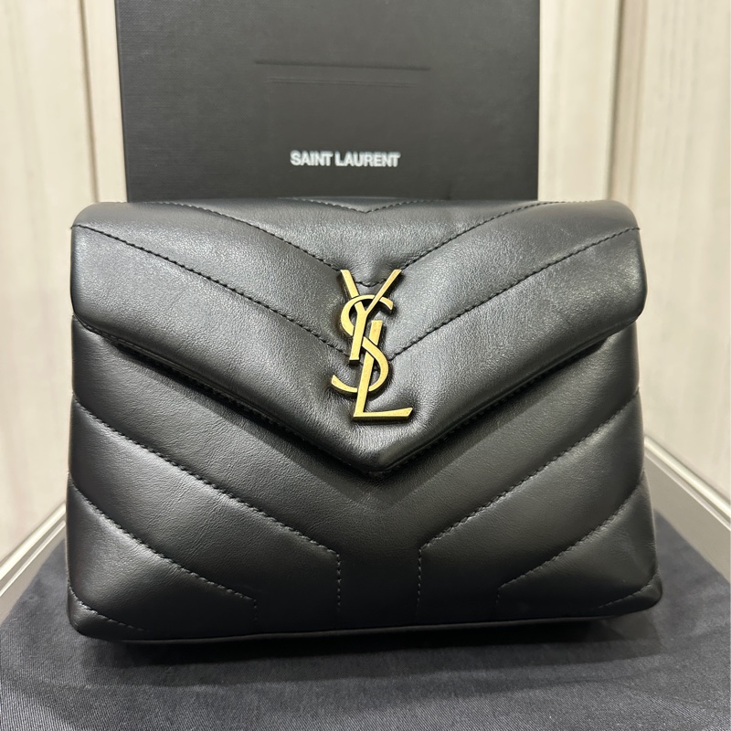 YSL LOULOU方胖子黑色金釦小型斜背包-1