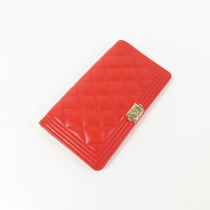 CHANEL 羊皮皮革Boy Wallet金扣長錢包-5