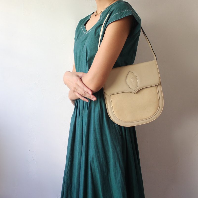 /庫存新品/YSL杏色蜥蜴皮古董包-2