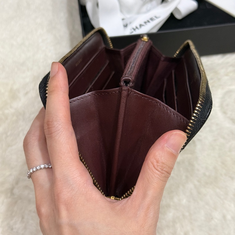 9新✨專櫃五萬 香奈兒 黑金 荔枝皮 經典拉鍊長夾🎖️贈送鍍24k金香奈兒扣環vintage-60
