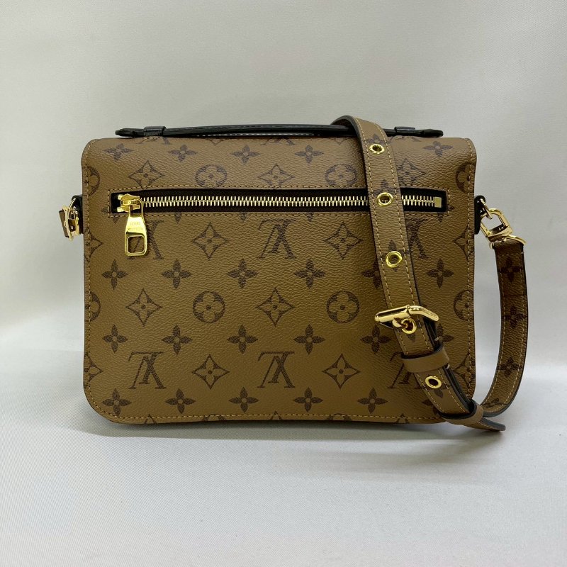 LV Pochette Metis雙色郵差包-1