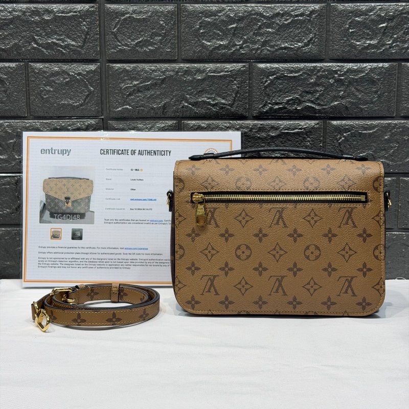 LV Pochette Metis雙色郵差包-1